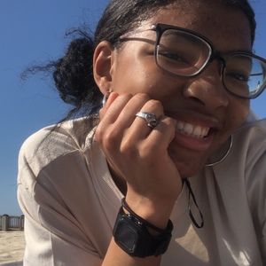 Meet your Posher, Janiya